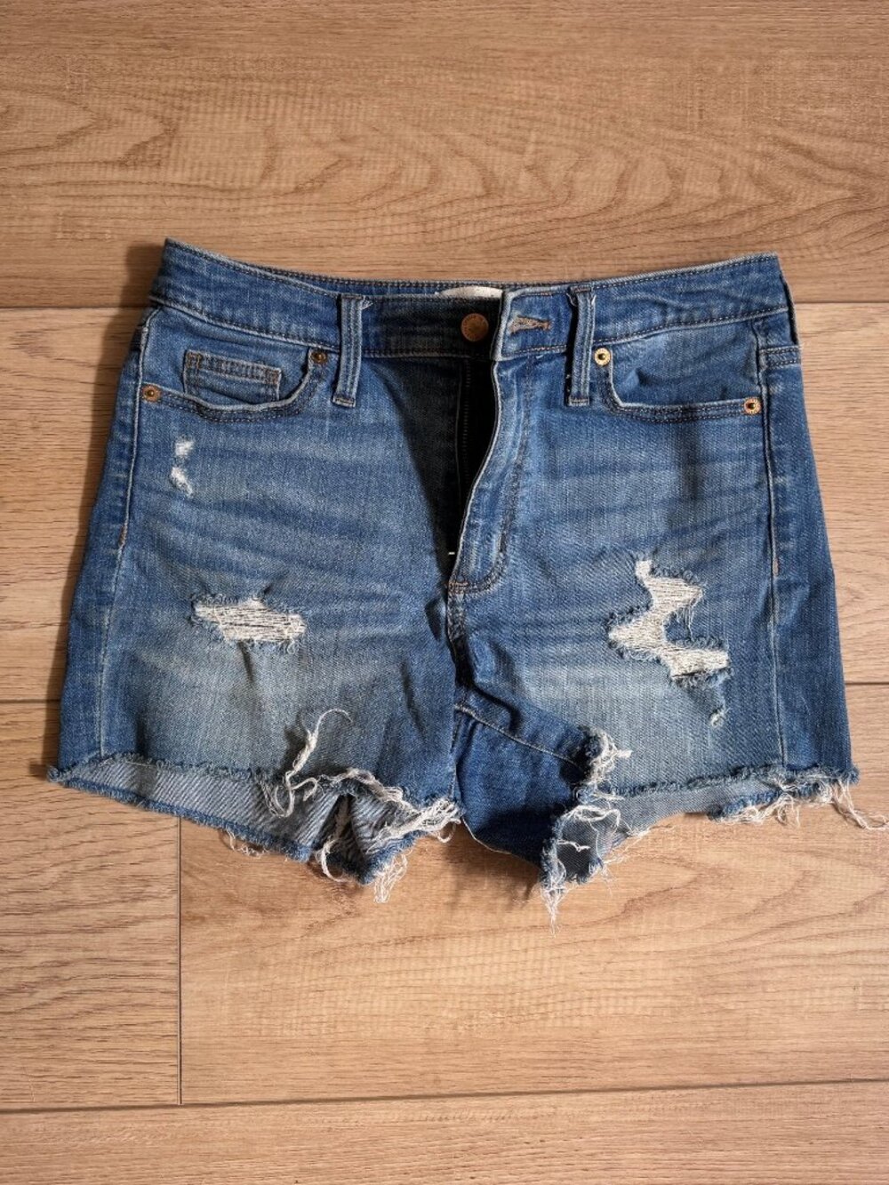Universal Thread High Rise Midi Jean Shorts Size 4